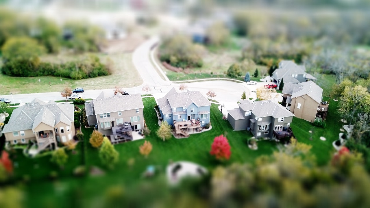 Building Your Dream Team: The Experts Every Real Estate Investor Should Have